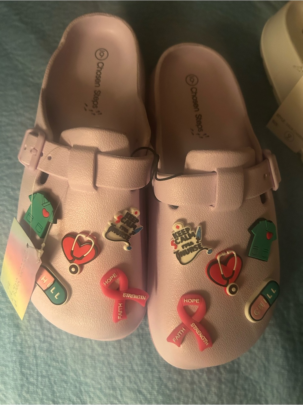 Source Unknown Light Pink Women's Clog Mules with Decorative Charms